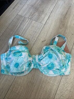 Shade & Shore White and Turquoise Floral Bikini Top